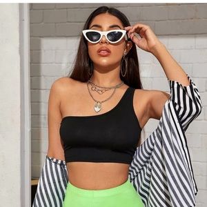 Black One Shoulder Crop Top